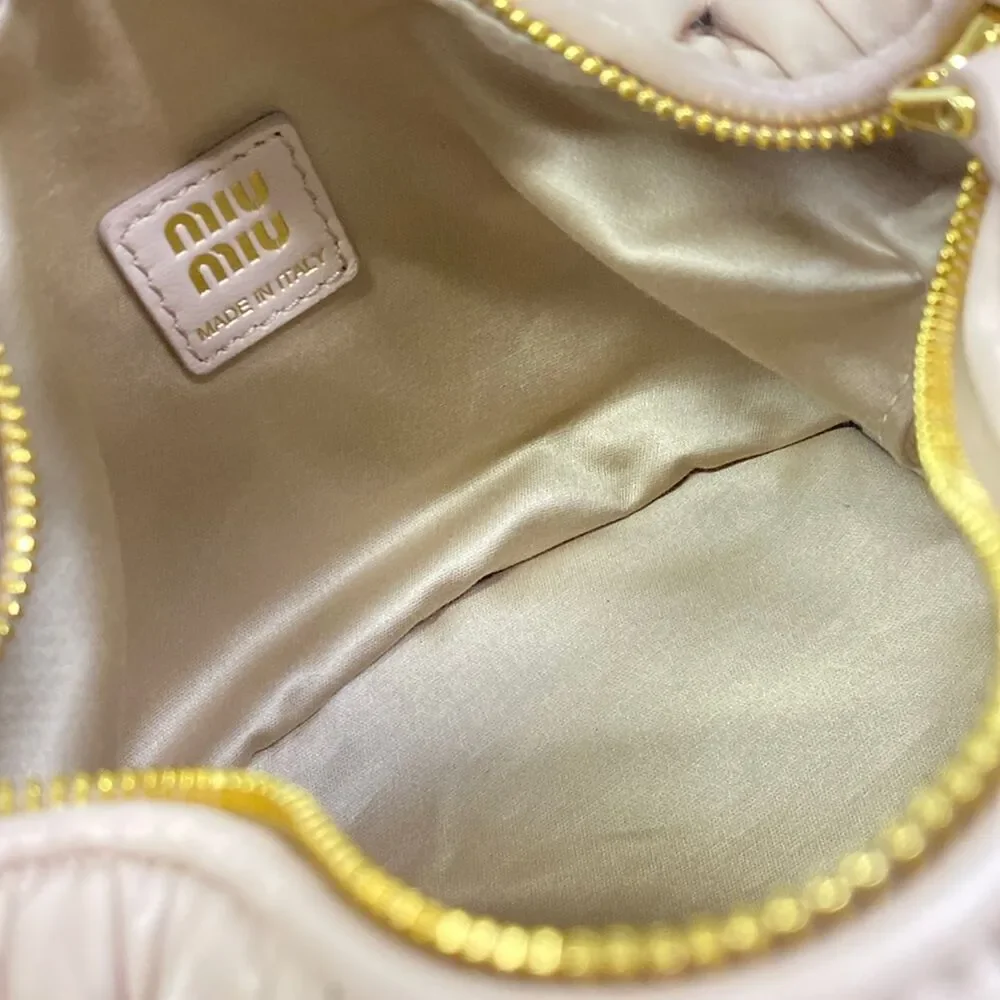 Miu Miu Matelasse Handbag 5NE026 CIPRIA (Light Pink)